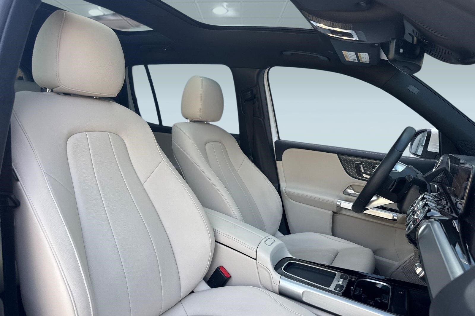 Certified 2024 Mercedes-Benz EQB 250+ image 25