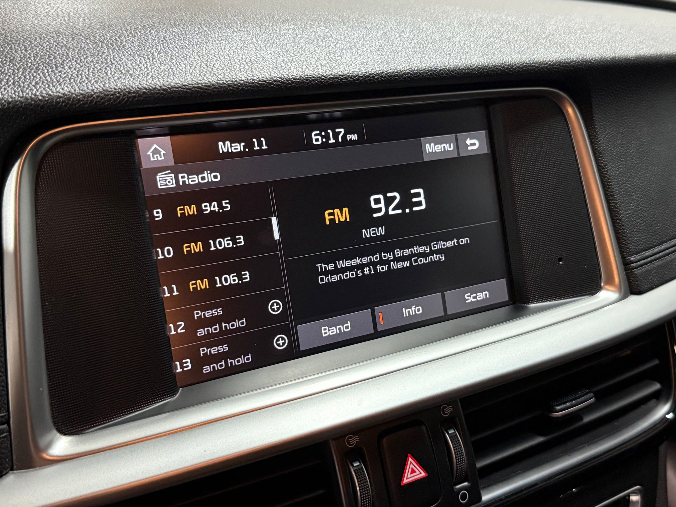 Used 2019 Kia Optima LX image 25