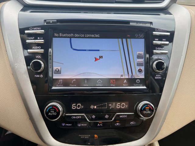 Used 2017 Nissan Murano Platinum w/ Platinum Technology Package FWD image 13