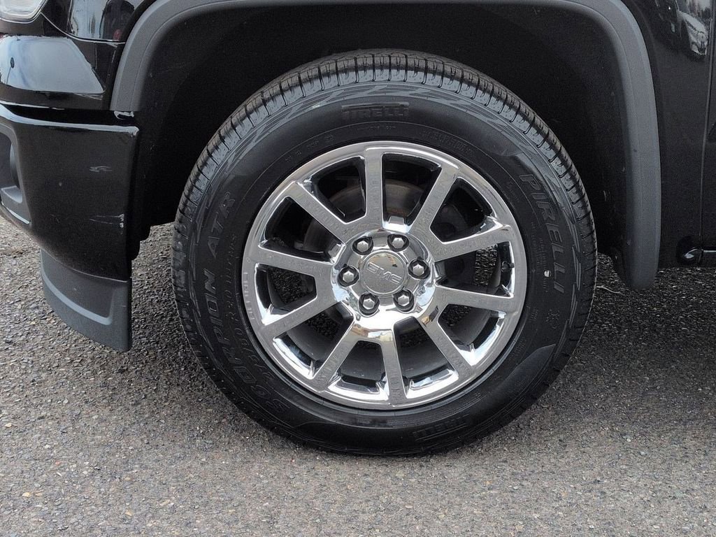 Used 2014 GMC Sierra 1500 Denali w/ Driver Alert Package image 33