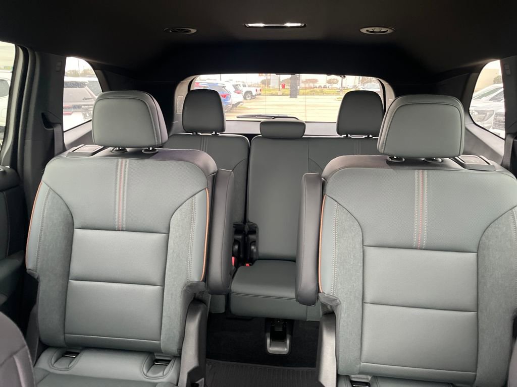 New 2026 GMC Acadia AT4 w/ LPO, Floor Liner Package image 29