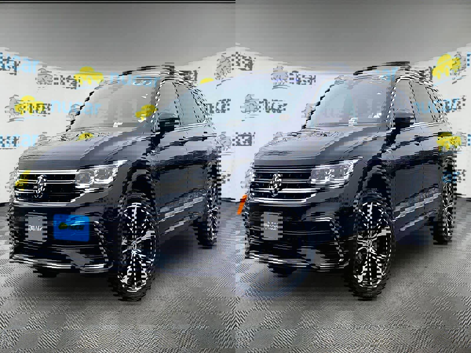 Used 2022 Volkswagen Tiguan SEL R-Line image 3