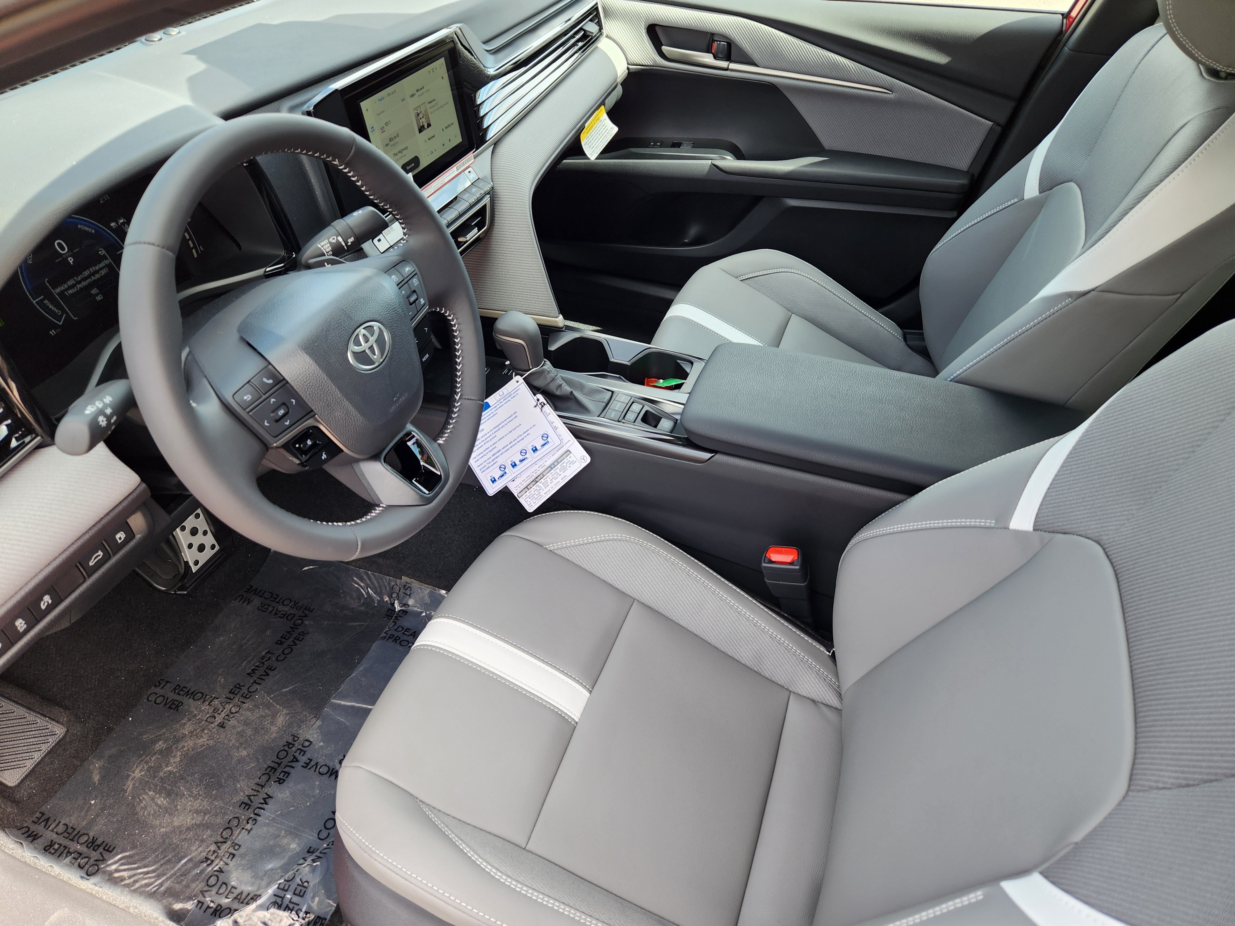 New 2026 Toyota Camry SE AWD/4WD image 6