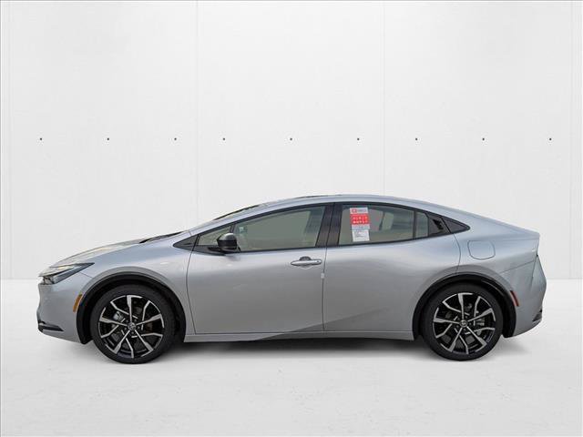 New 2026 Toyota Prius Plug-In Hybrid FWD image 5