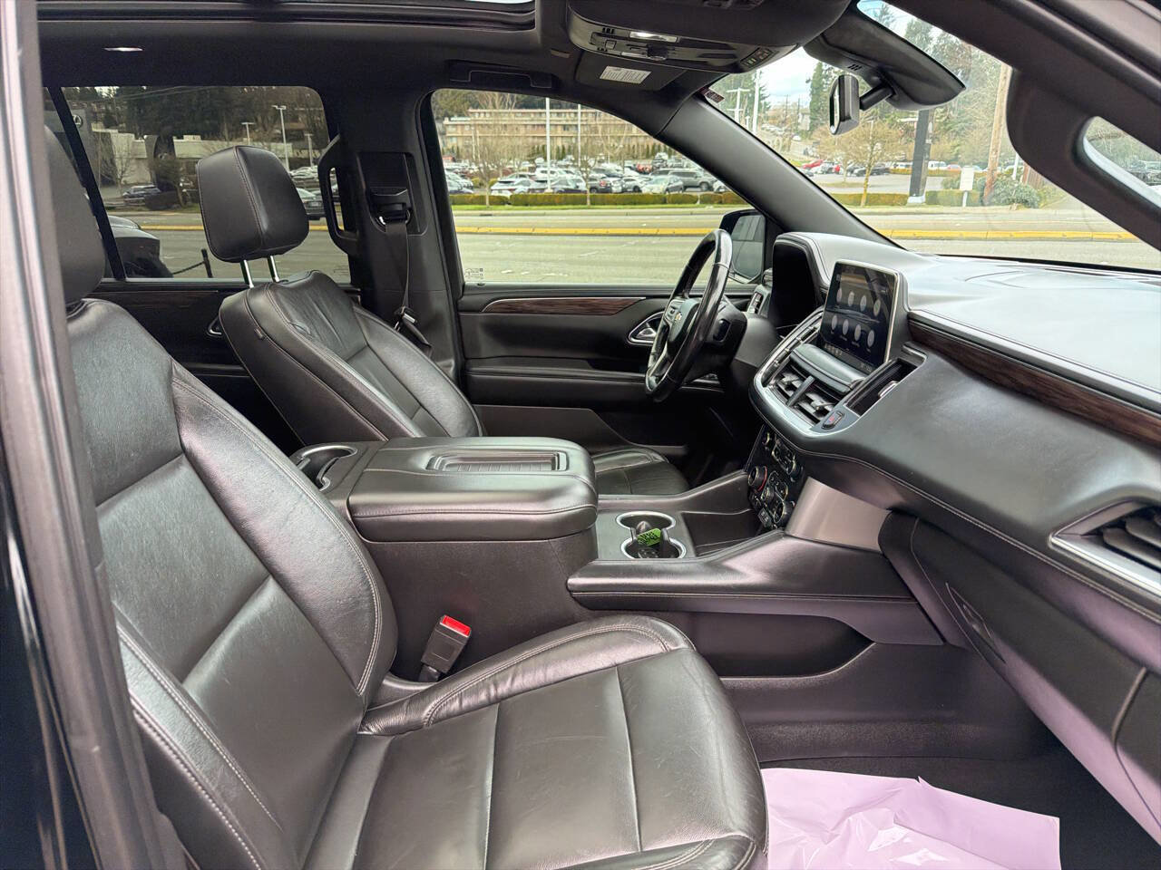 Used 2021 Chevrolet Tahoe LT w/ LT Signature Package image 15