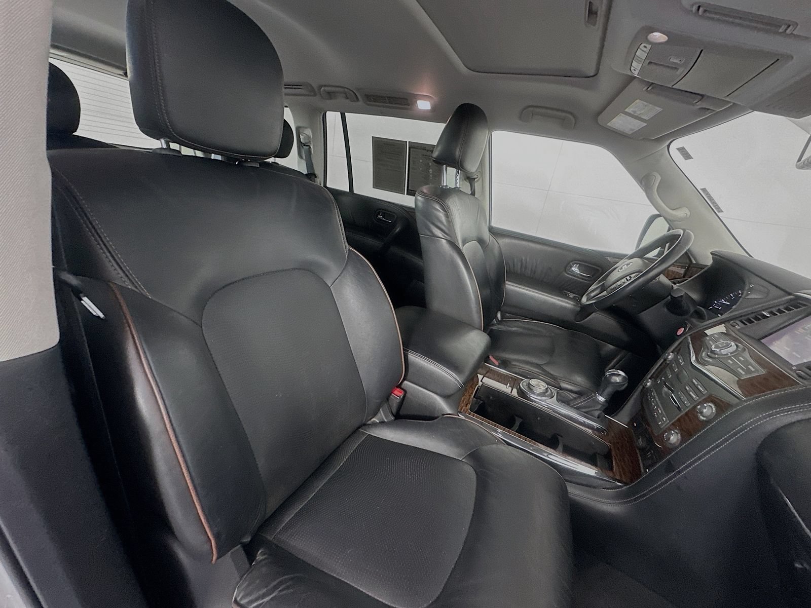 Used 2019 Nissan Armada SL w/ Premium Package AWD/4WD image 29