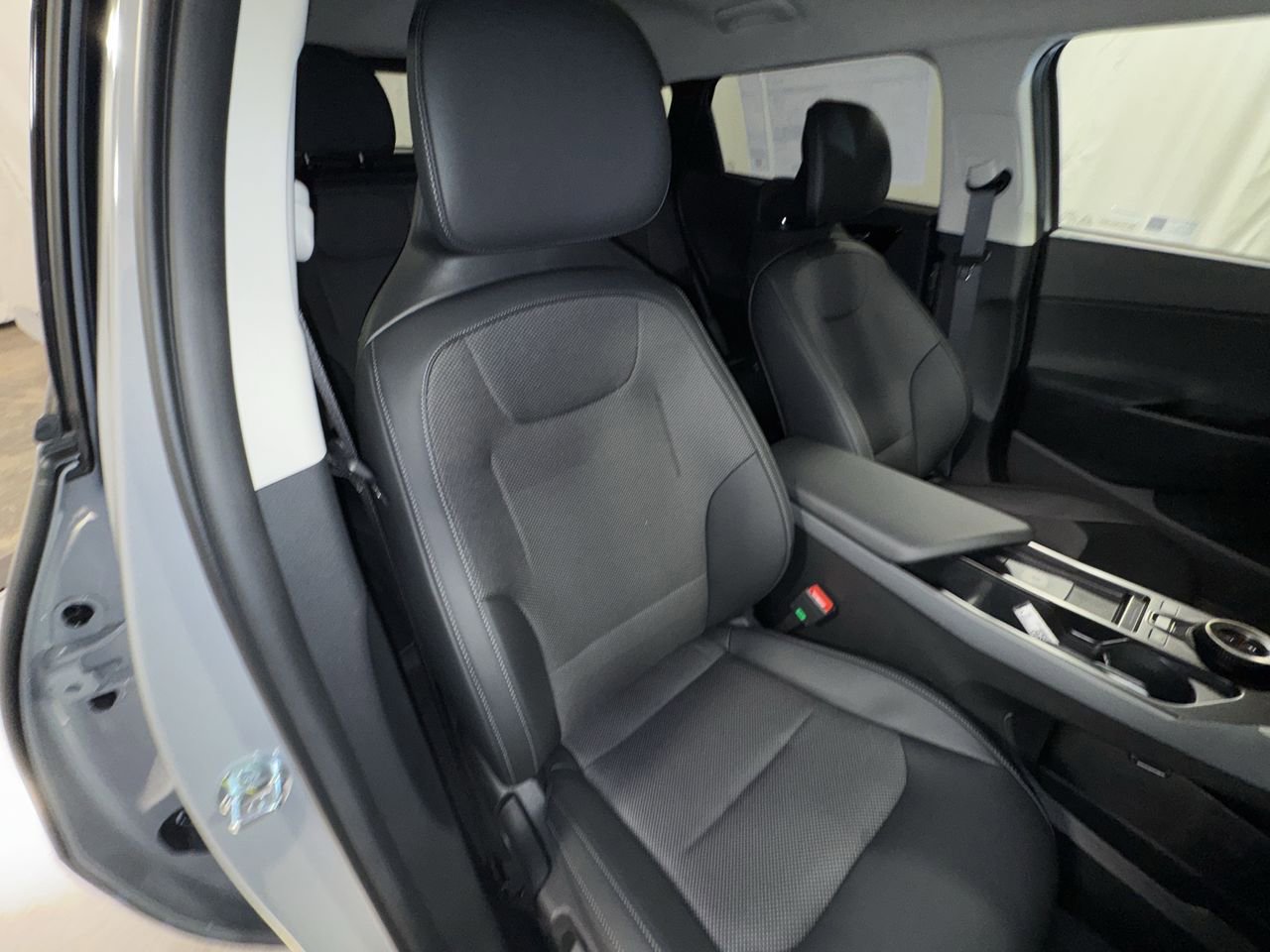 New 2025 Kia EV6 Light image 29