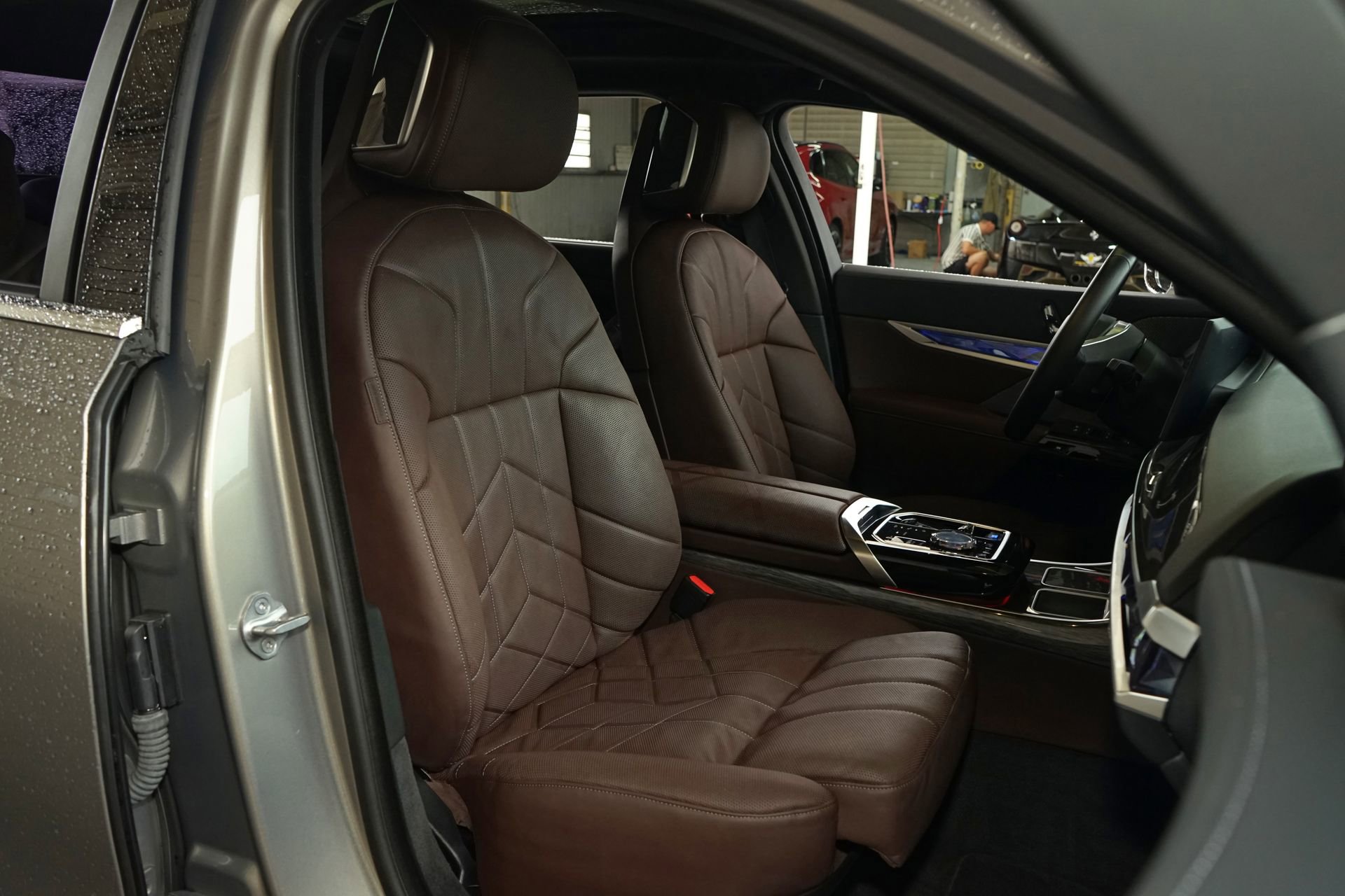 Used 2024 BMW i7 eDrive50 RWD image 10