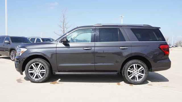 Used 2024 Ford Expedition Limited image 6