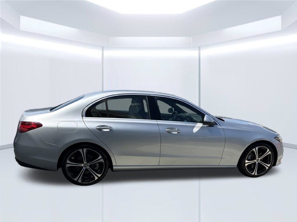 Used 2022 Mercedes-Benz C 300 Sedan image 7