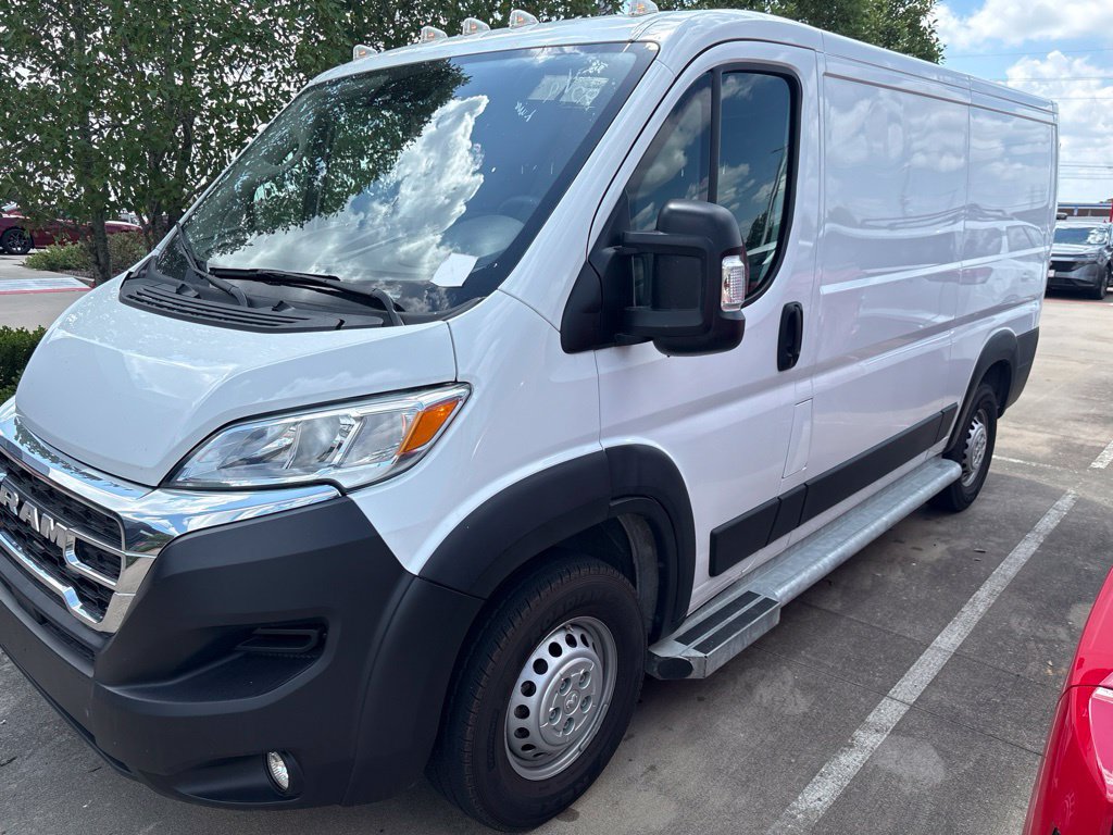 Used 2025 RAM ProMaster 2500 w/ U-Haul Equipment Group FWD 360° Tour