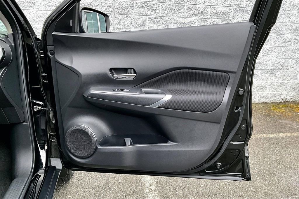 Certified 2022 Nissan Kicks SV image 27