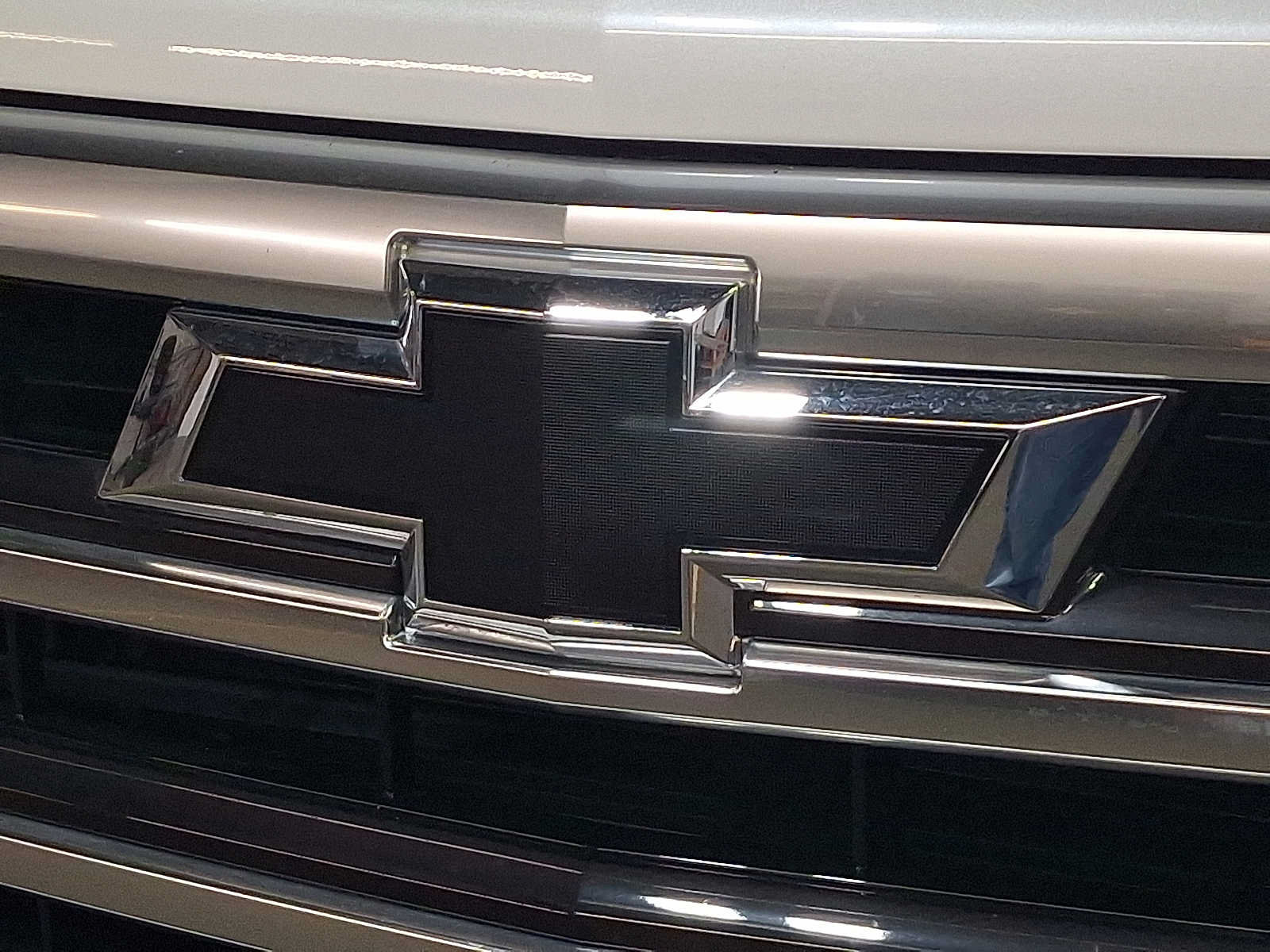 Used 2023 Chevrolet Silverado 1500 High Country w/ High Country Premium Package AWD/4WD image 29