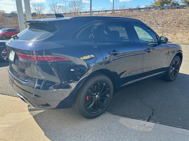 New 2025 Jaguar F-PACE R-Dynamic S image 6