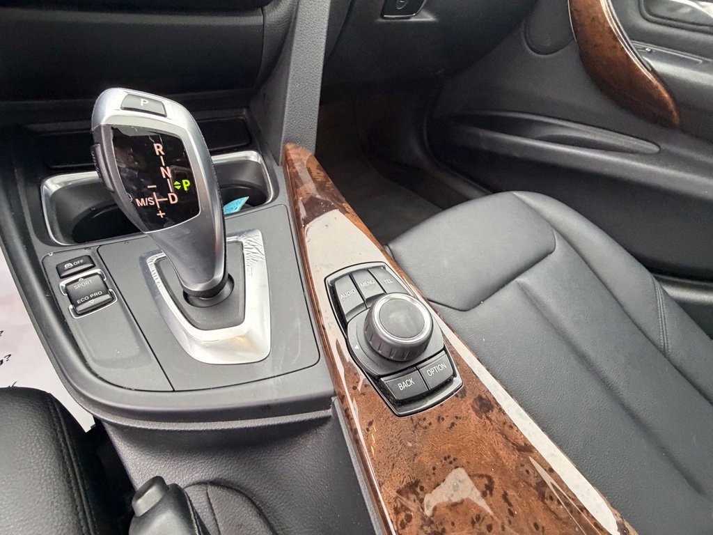 Used 2014 BMW 328d xDrive Sedan AWD/4WD image 22