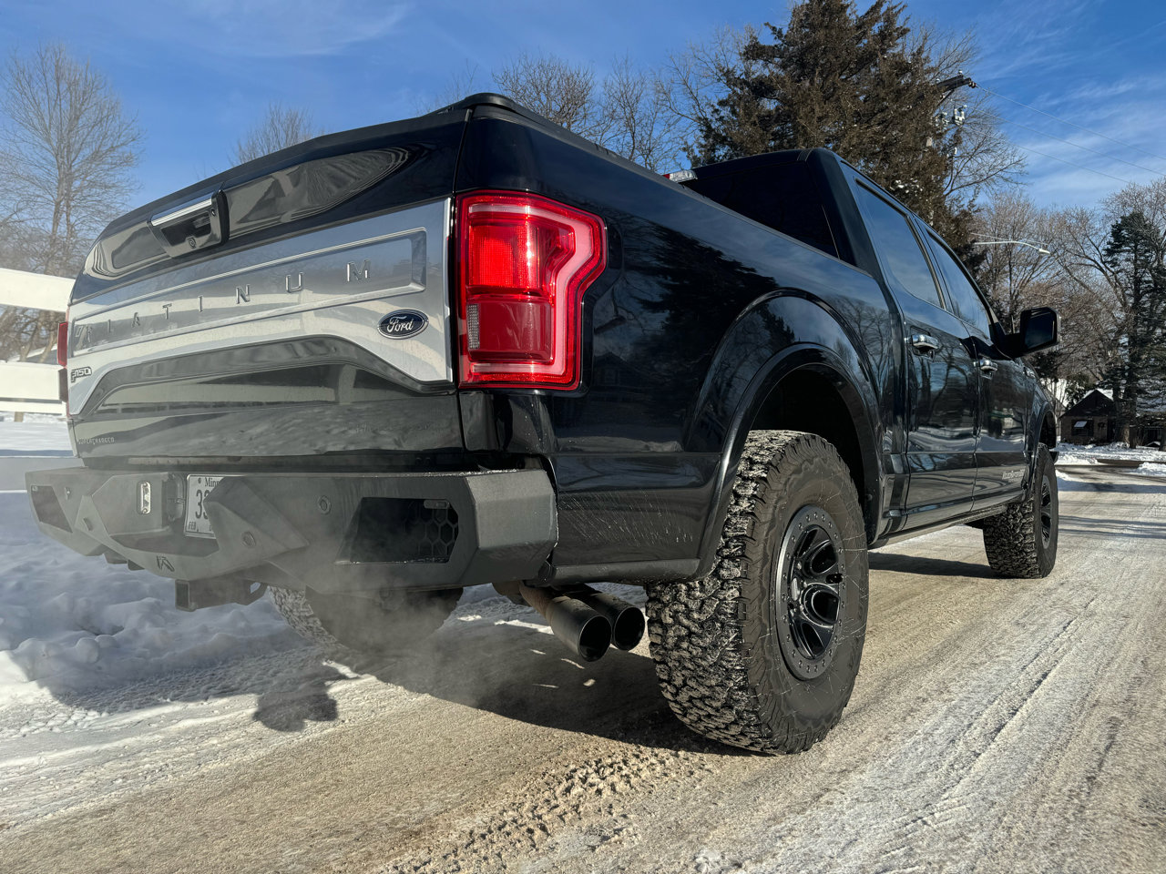 Used 2016 Ford F150 Platinum w/ Equipment Group 701A Luxury image 28