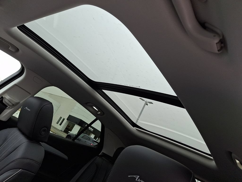 New 2026 Buick Envision Avenir AWD/4WD image 10