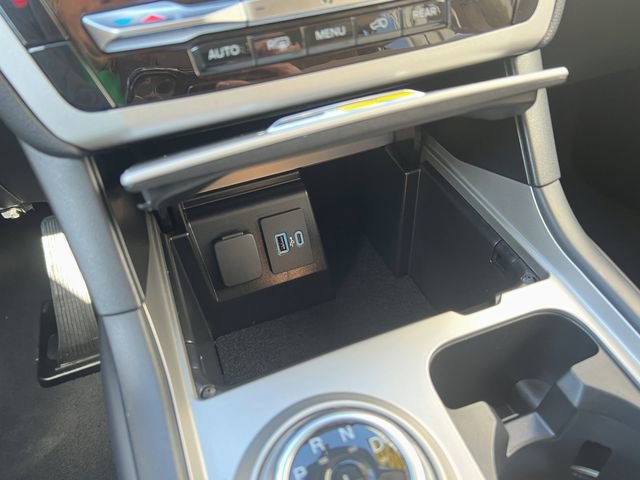 Used 2022 Ford Explorer XLT w/ Class IV Trailer Tow Package image 34