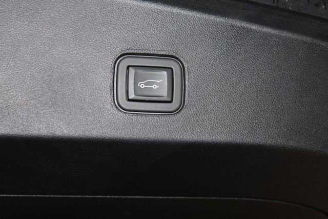 Certified 2024 Cadillac Lyriq Sport w/ LPO, Floor Liner Package AWD/4WD image 32