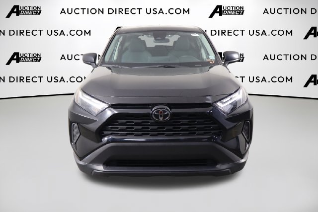 Used 2024 Toyota RAV4 LE FWD image 2