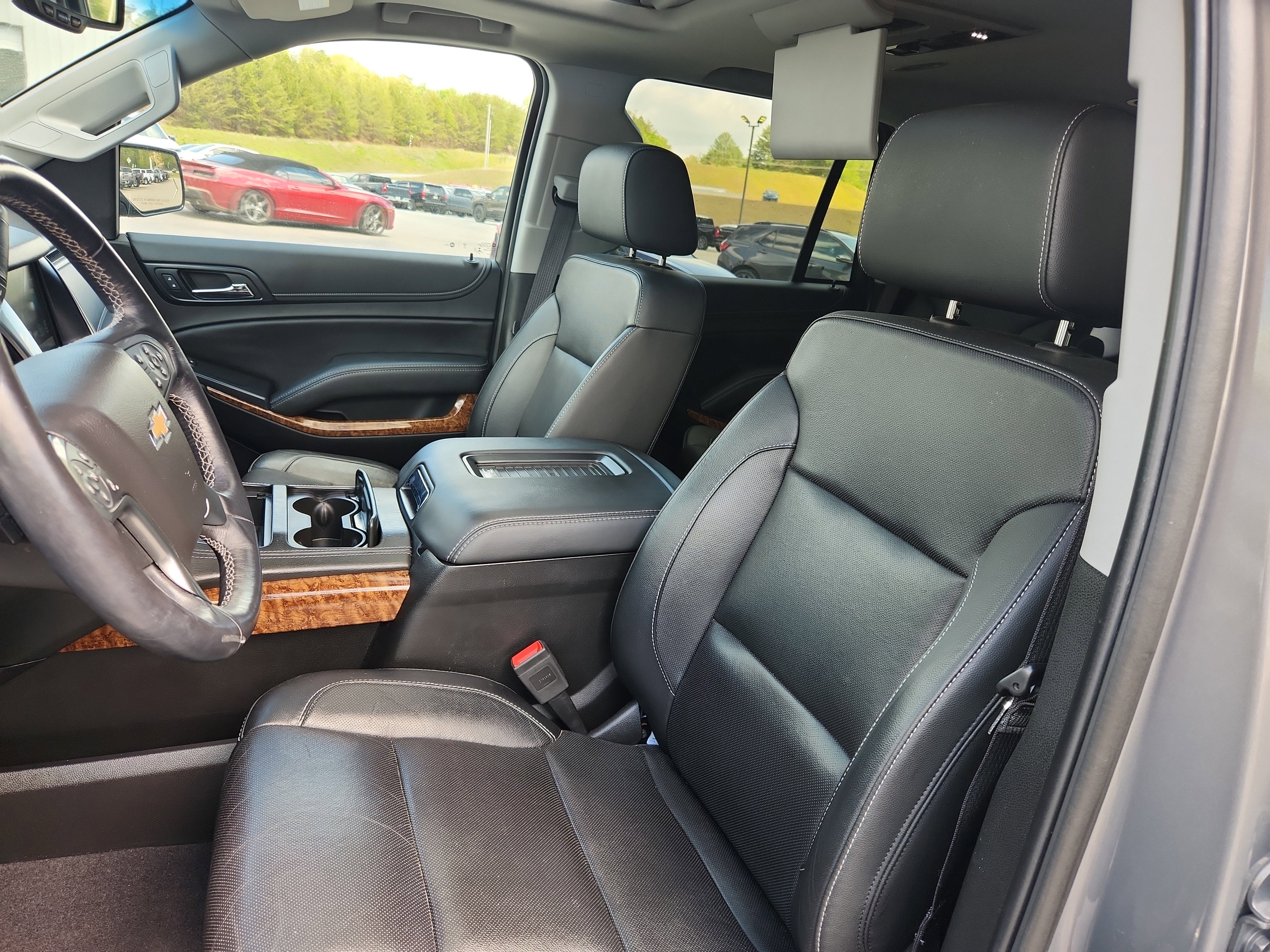 Used 2019 Chevrolet Tahoe Premier AWD/4WD image 24