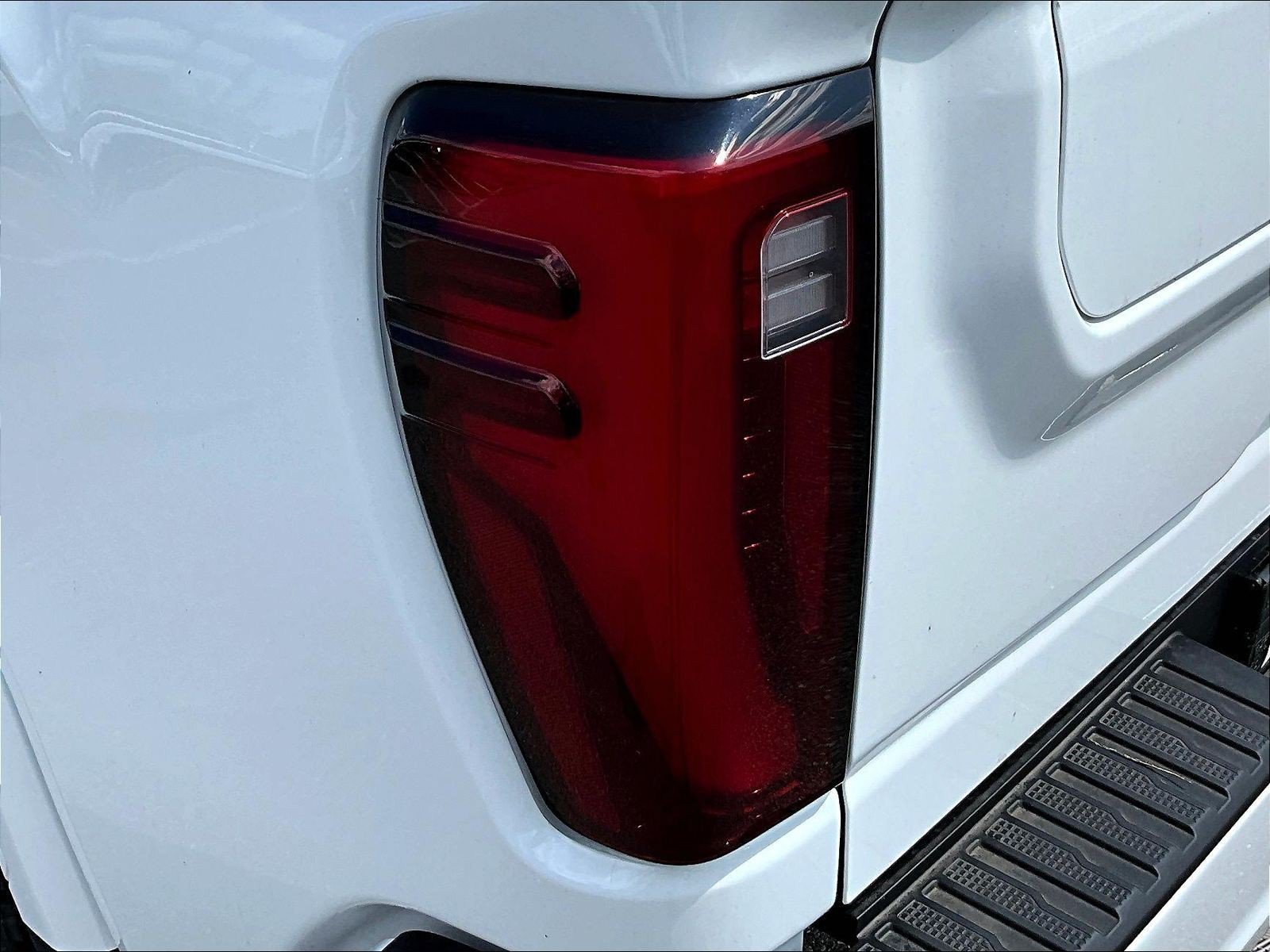 New 2026 GMC Sierra 2500 Denali w/ Denali Reserve Package AWD/4WD image 15