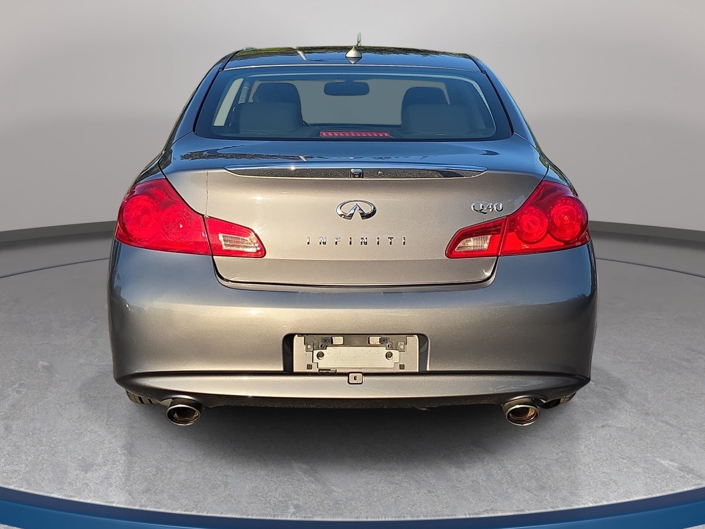 Used 2015 INFINITI Q40 w/ Navigation Package RWD image 6