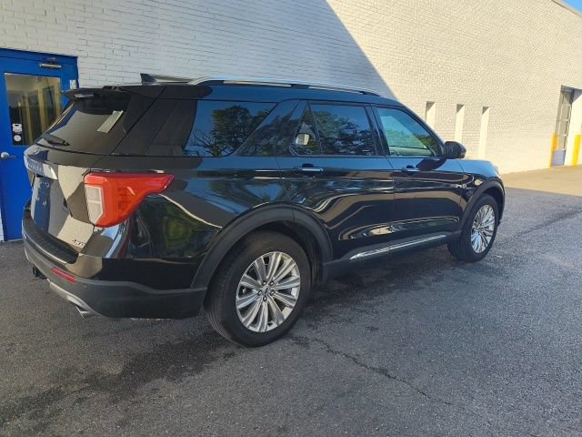 Certified 2023 Ford Explorer Limited w/ Limited Technology Package AWD/4WD image 11