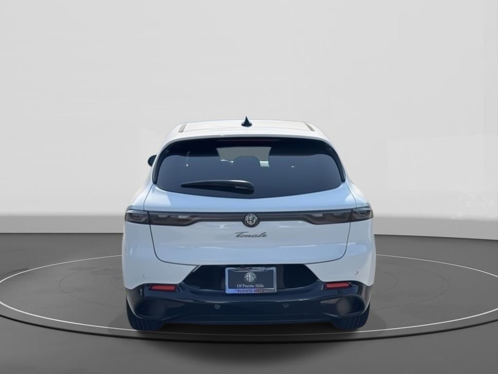 New 2025 Alfa Romeo Tonale w/ Premium Package image 5