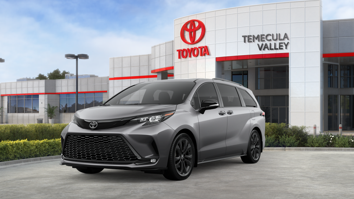 New 2026 Toyota Sienna XSE