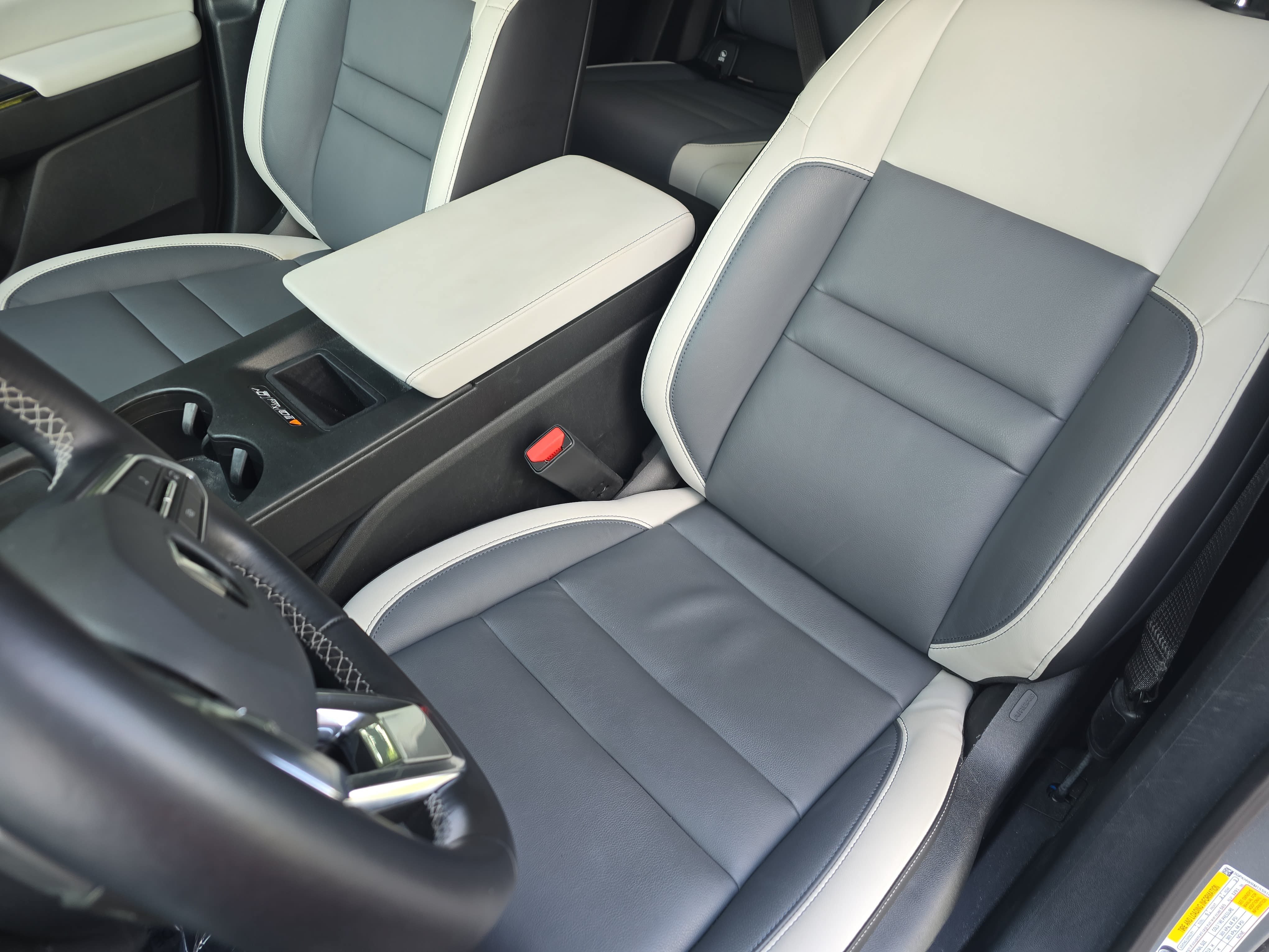Used 2025 Honda Prologue Touring image 14