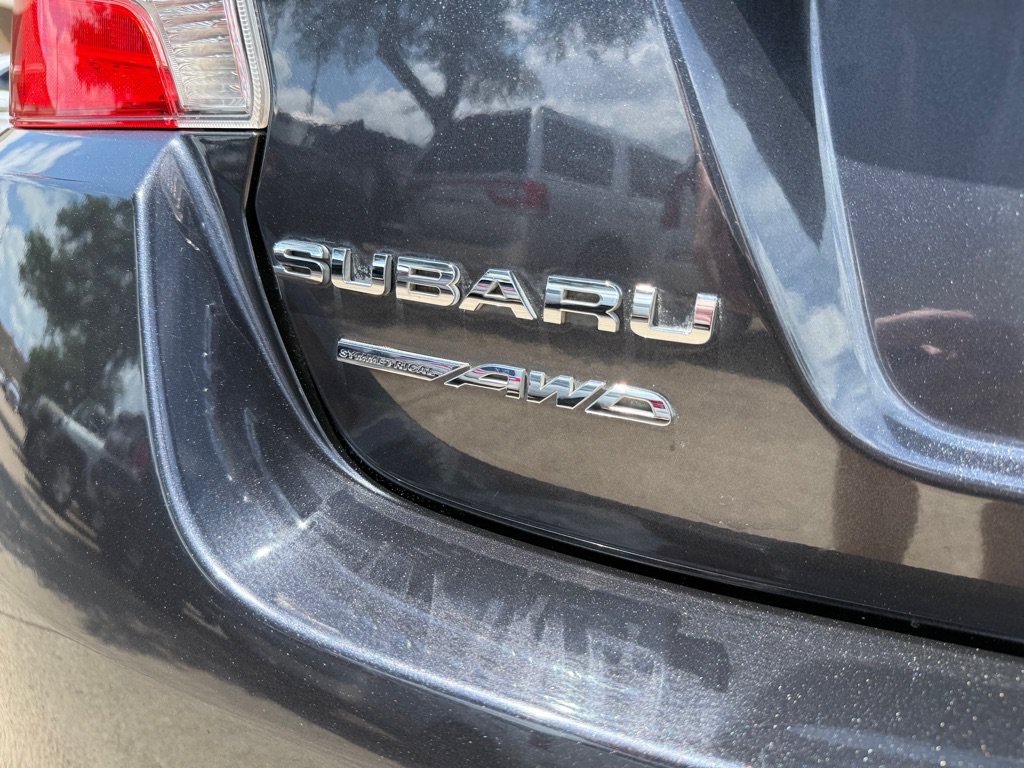 Used 2015 Subaru WRX Premium AWD/4WD image 9