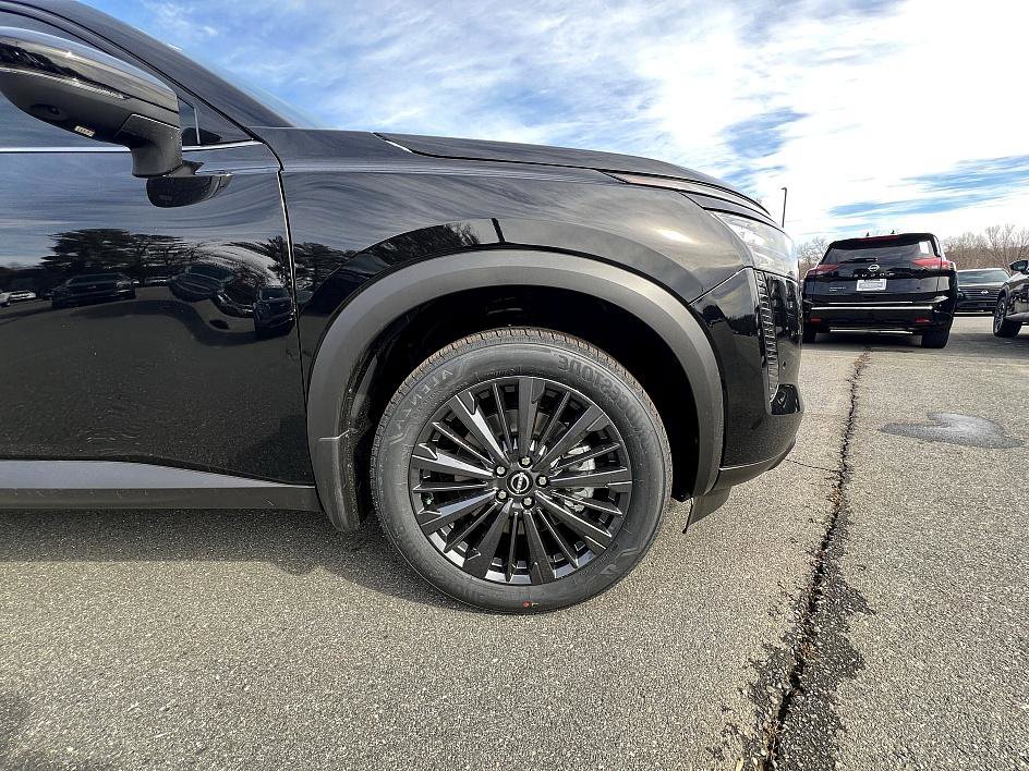 New 2026 Nissan Pathfinder SL image 14