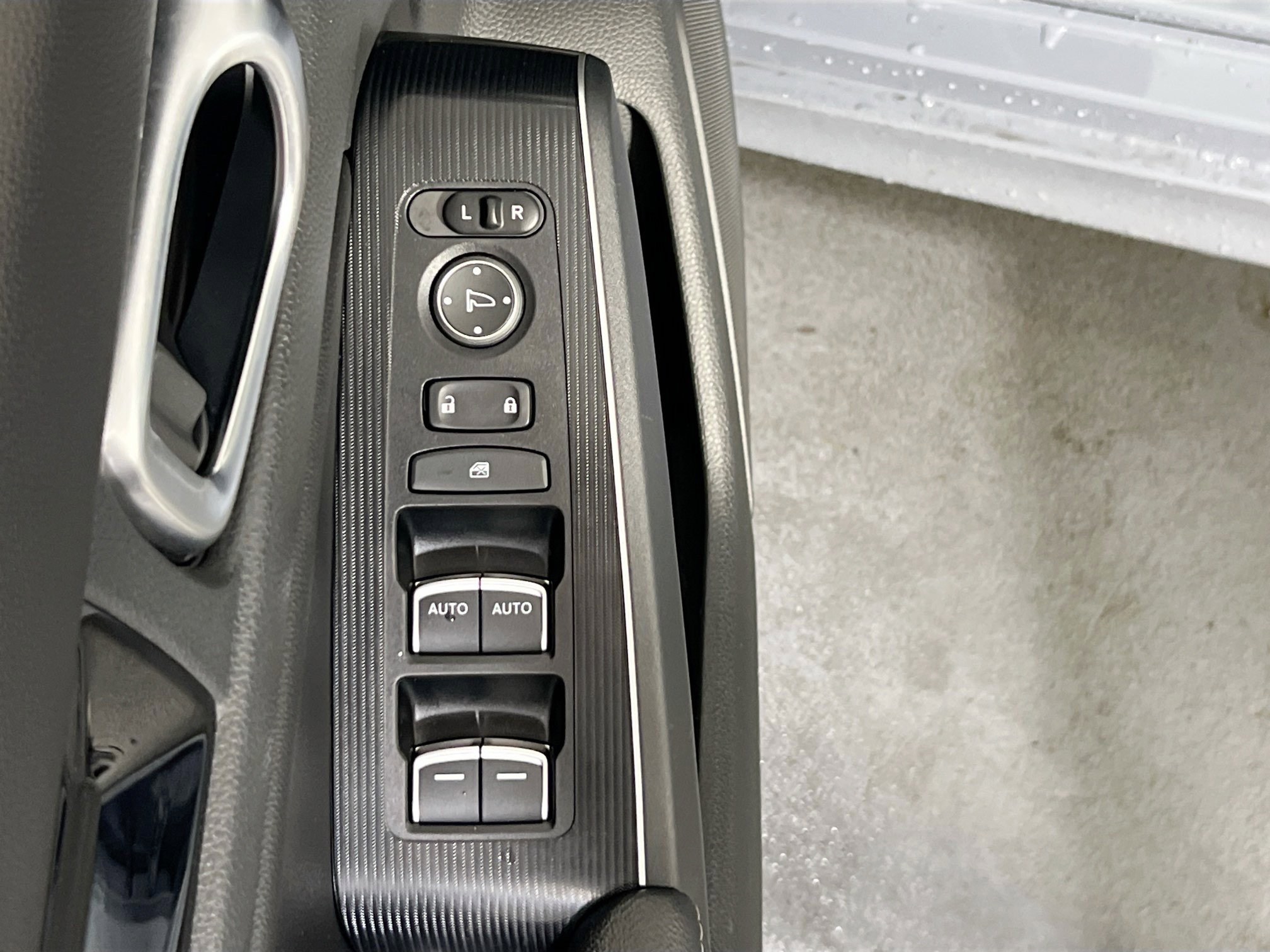 Used 2022 Honda Civic Touring image 18