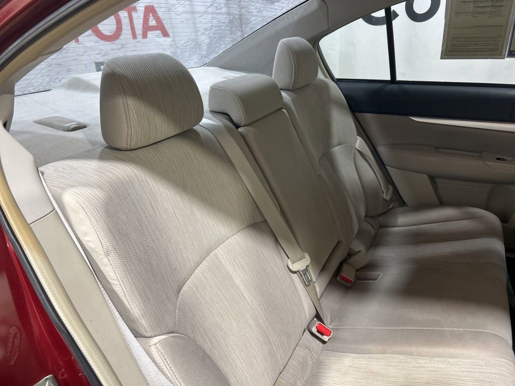 Used 2014 Subaru Legacy 2.5i Premium image 18