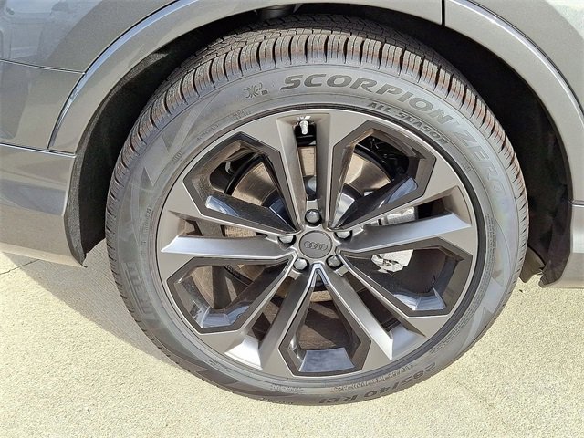 New 2026 Audi Q7 3.0T Prestige image 5