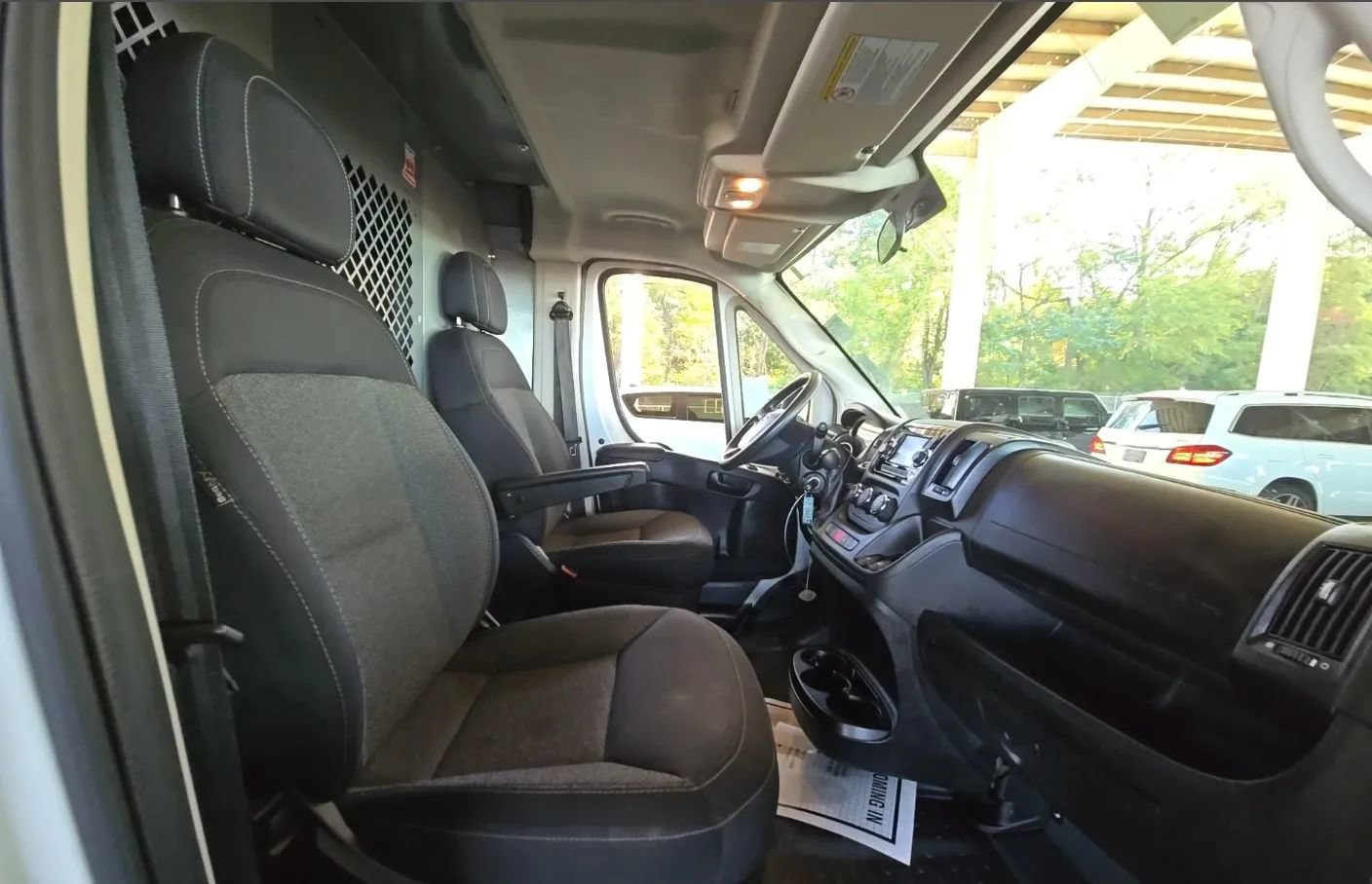 Used 2021 RAM ProMaster 1500 w/ Convenience Group FWD image 7