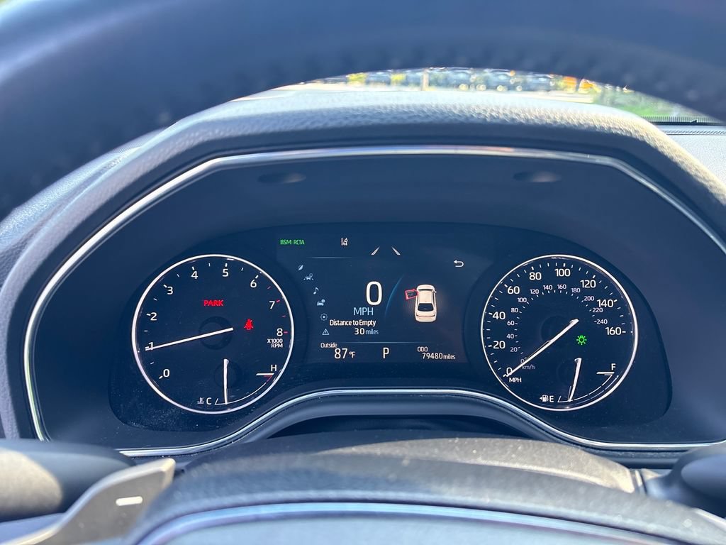 Used 2019 Toyota Avalon XSE w/ All Weather Liner Package FWD image 9