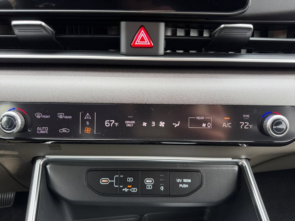 New 2026 Kia Carnival EX FWD image 29