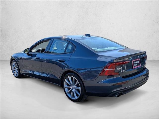 Used 2020 Volvo S60 T5 Momentum image 7