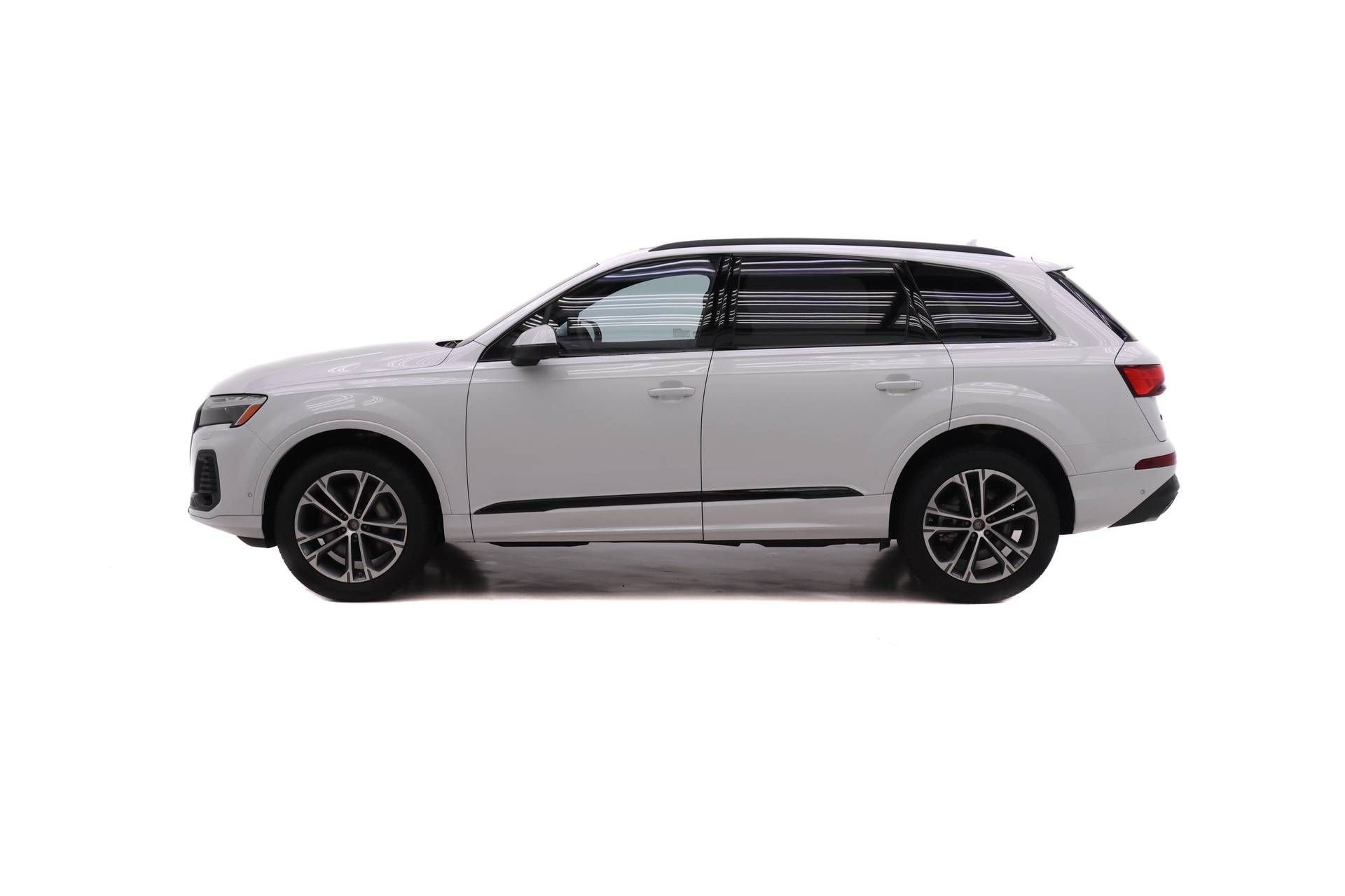 New 2026 Audi Q7 2.0T Premium AWD/4WD image 3