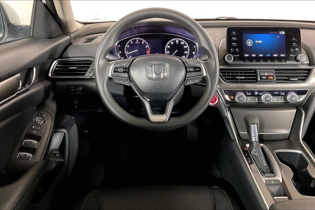 Used 2019 Honda Accord LX image 4