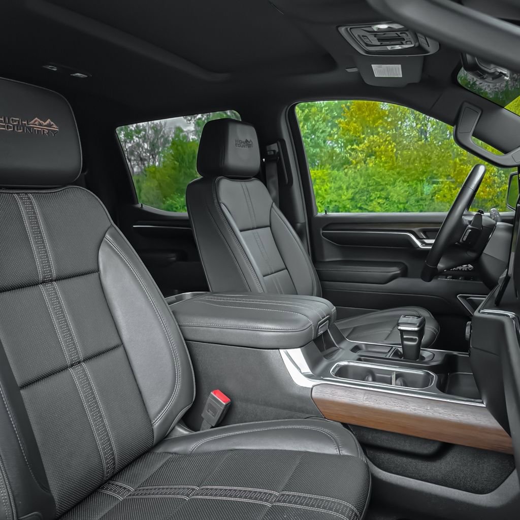 Used 2024 Chevrolet Silverado 1500 High Country w/ High Country Premium Package image 28