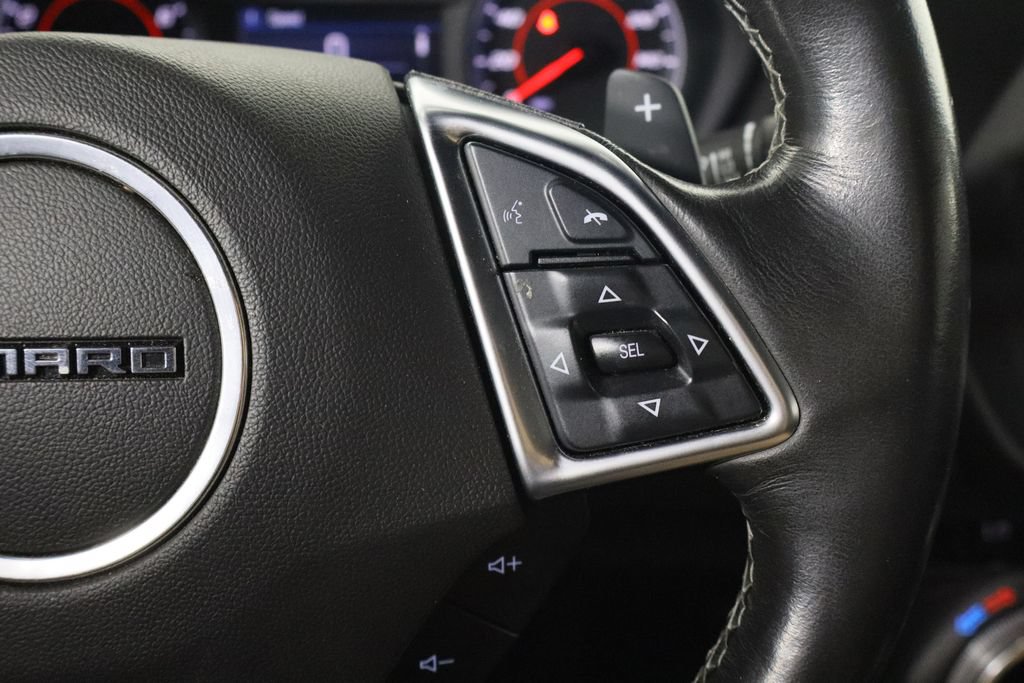 Used 2020 Chevrolet Camaro LS RWD image 23