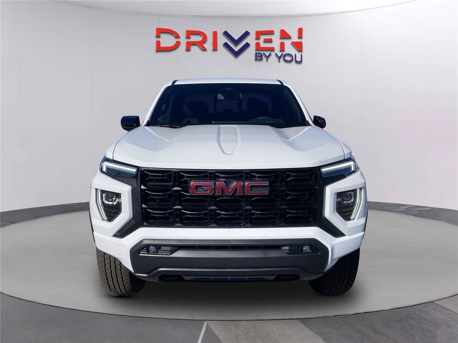 New 2026 GMC Canyon Elevation w/ Convenience Package RWD image 9