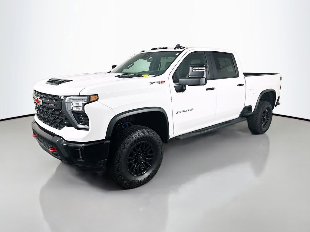 Used 2024 Chevrolet Silverado 2500 ZR2 w/ Technology Package image 3