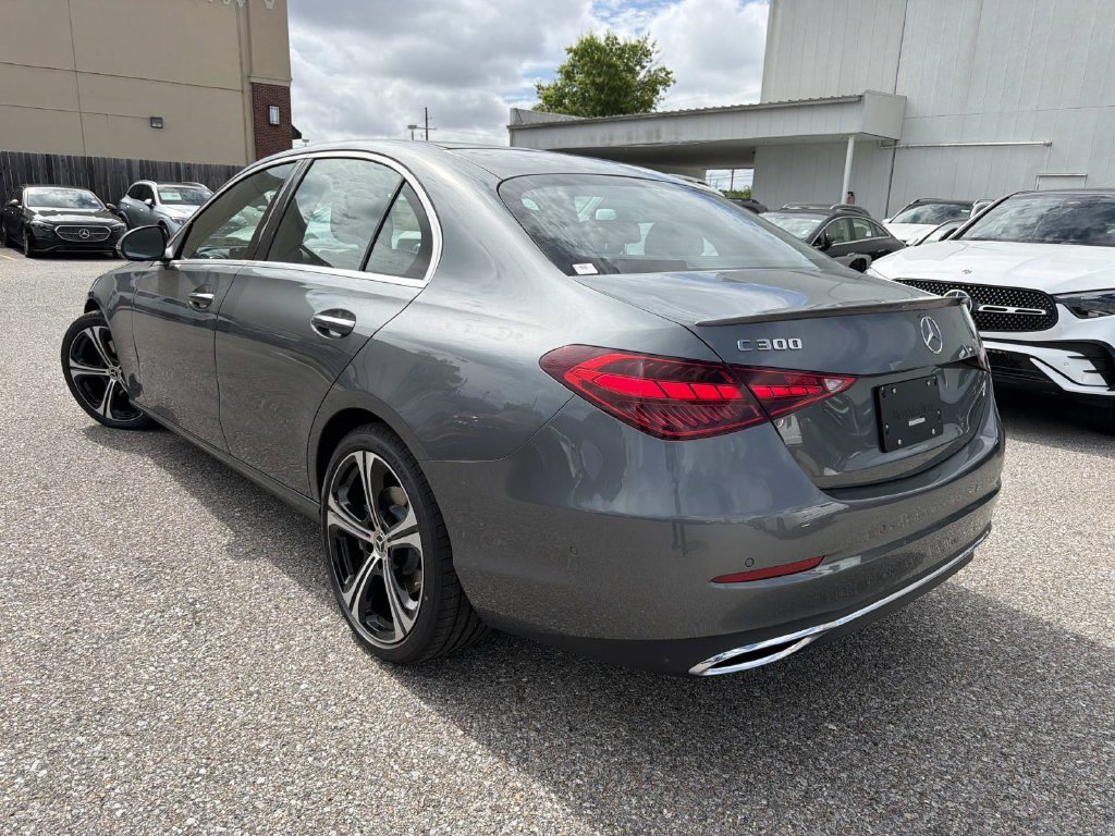 Used 2026 Mercedes-Benz C 300 Sedan image 3