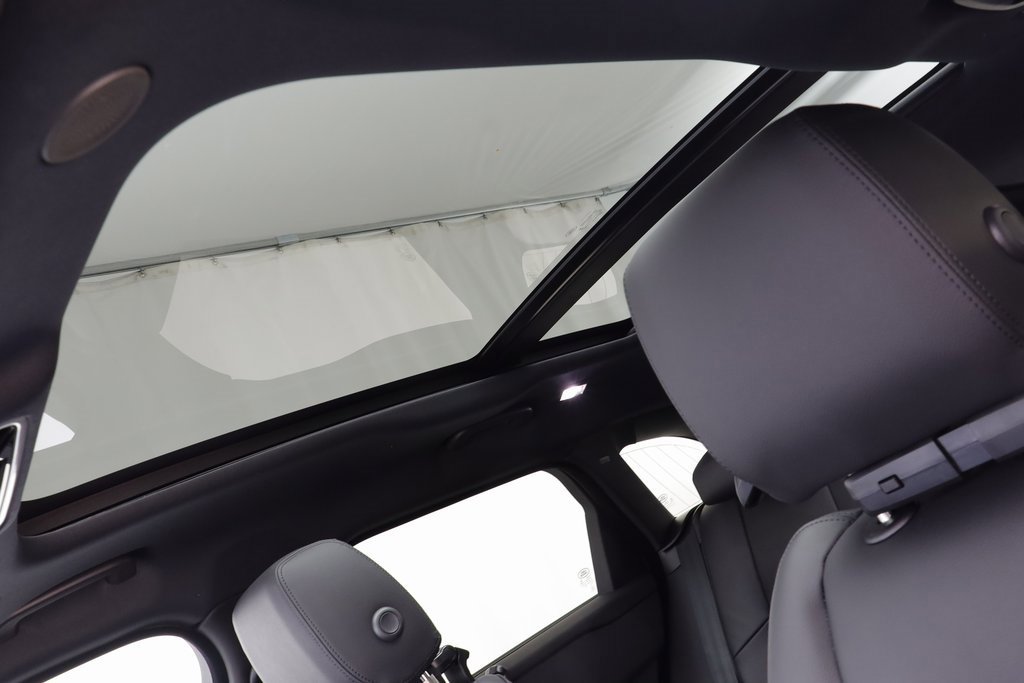 New 2026 Land Rover Range Rover Velar S image 14