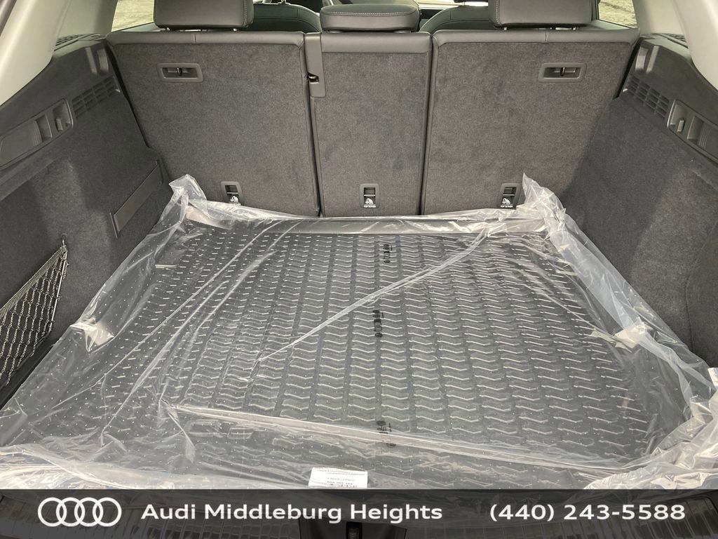 Certified 2025 Audi Q5 Premium Plus w/ Premium Plus image 30