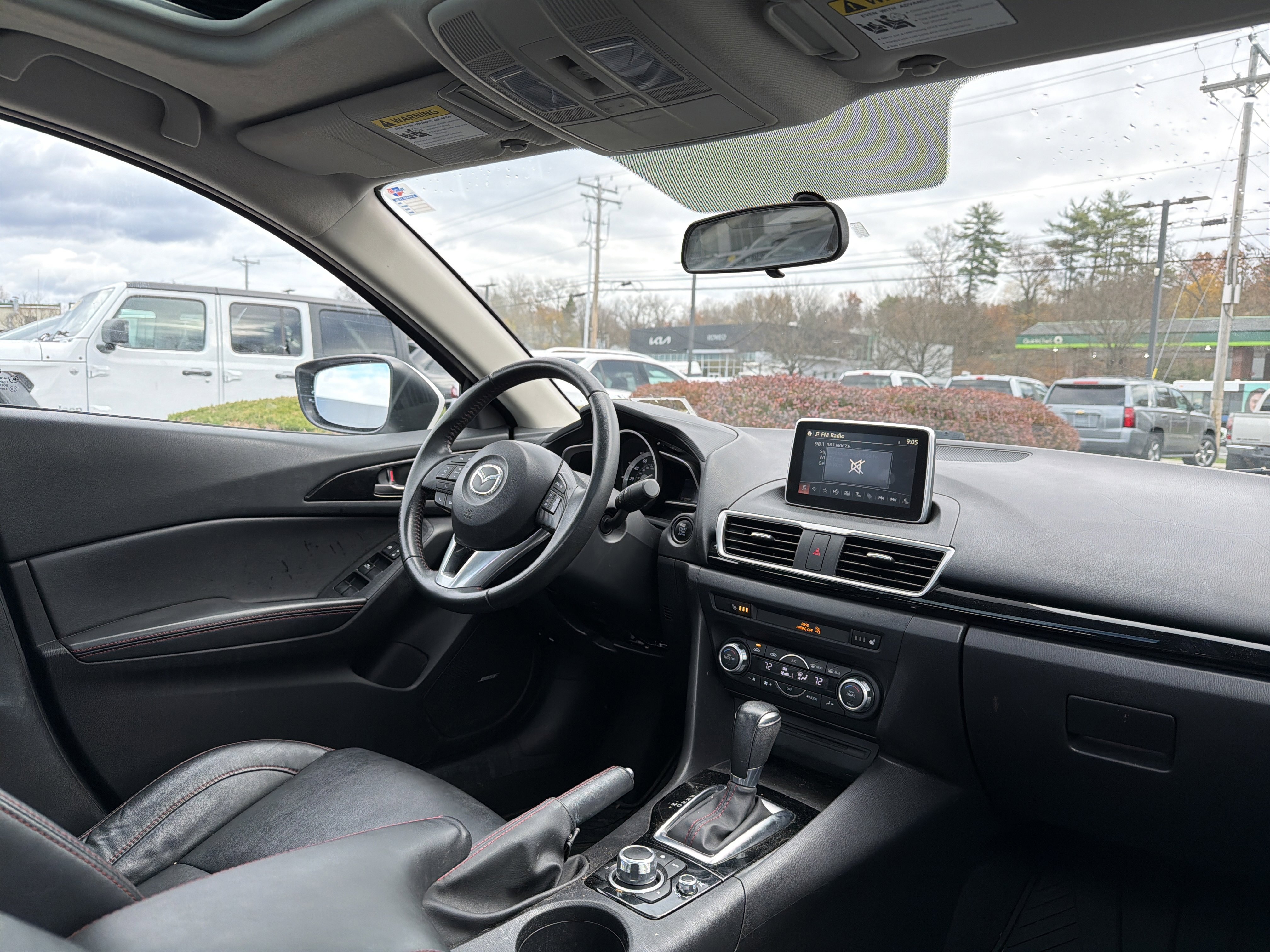 Used 2015 MAZDA MAZDA3 i Grand Touring image 16